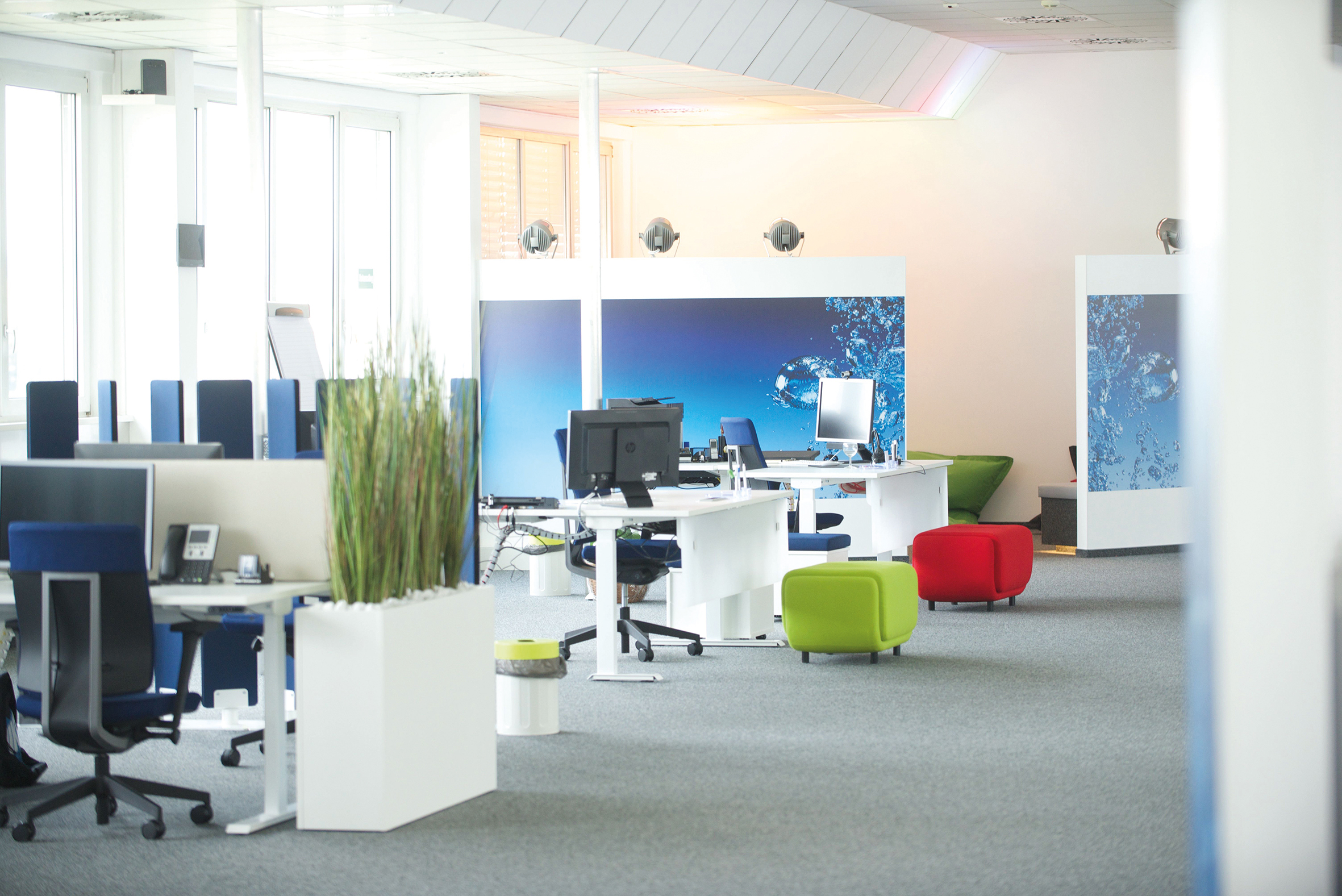 Arvato Aufkleber Wand